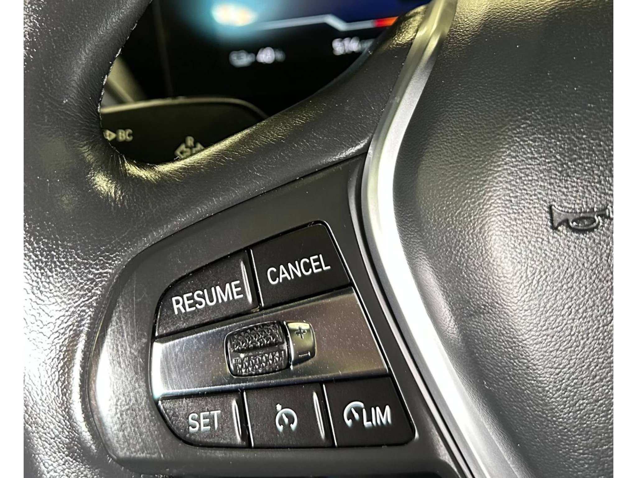 Used 2023 BMW i4 eDrive40 w/ Premium Package RWD image 25