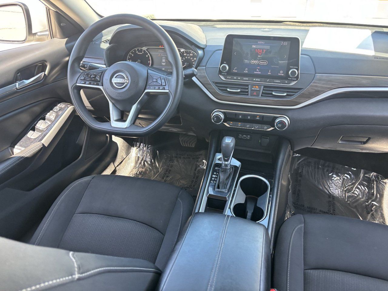 Used 2023 Nissan Altima 2.5 SV FWD image 12