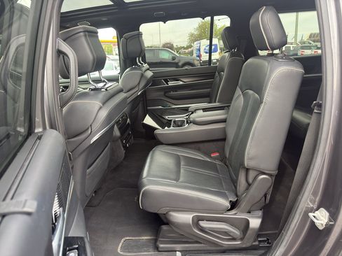 Used 2024 Jeep Grand Wagoneer L Series II w/ Quick Order Packagew 28T image 12