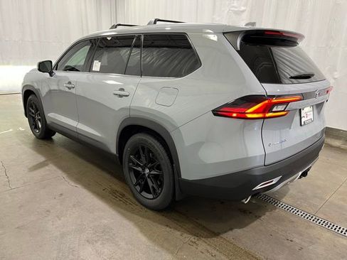 New 2026 Toyota Grand Highlander AWD Hybrid image 6