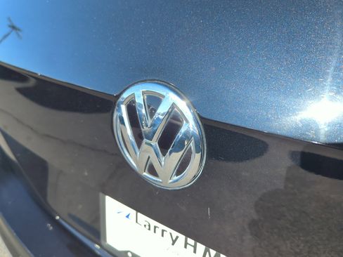 Used 2019 Volkswagen Tiguan S w/ Driver Assistance Package image 24