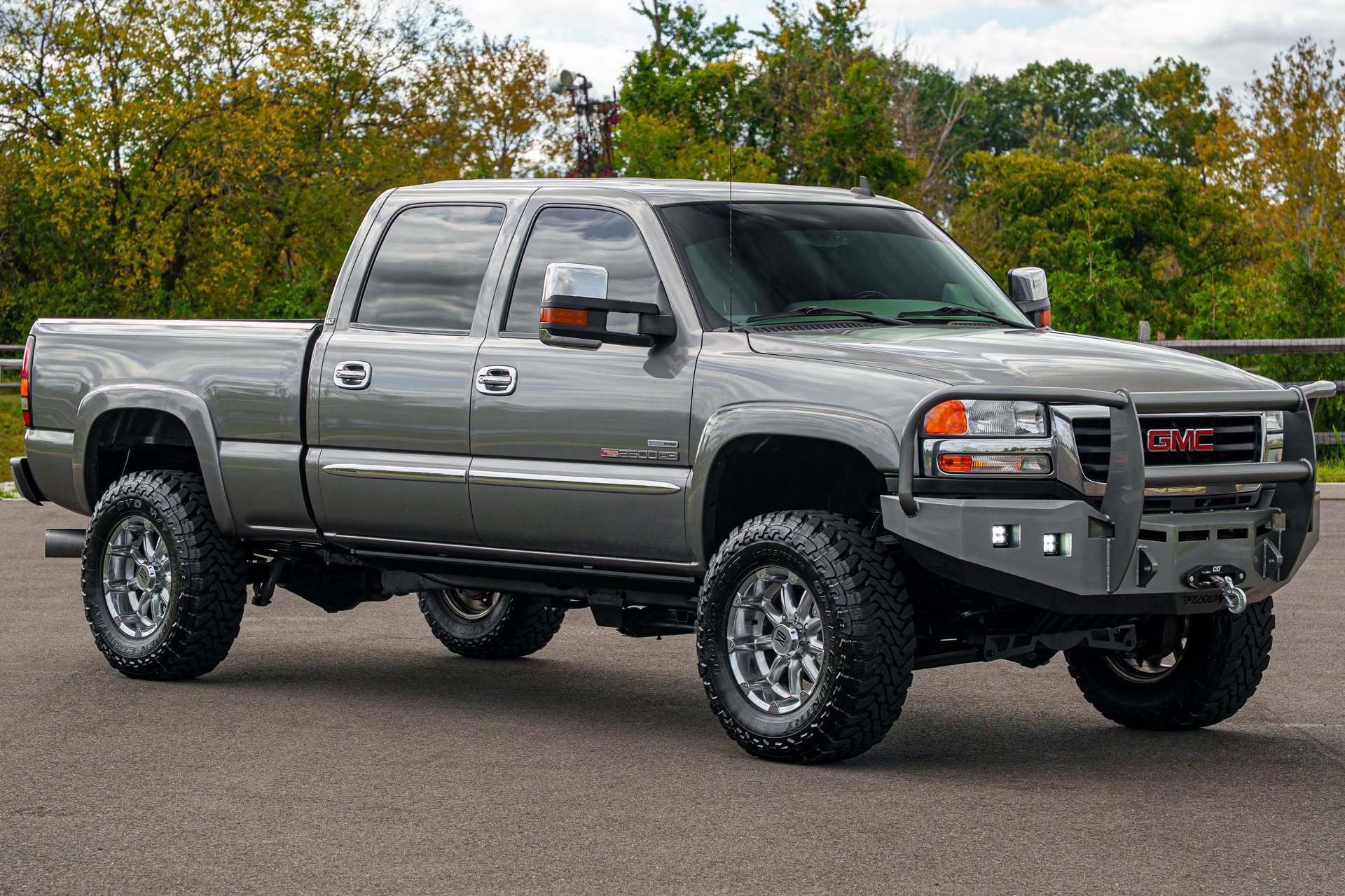 Used 2007 GMC Sierra 2500 SLT w/ Heavy-Duty Power Package AWD/4WD image 9