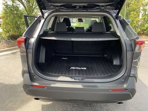 Certified 2023 Toyota RAV4 XLE w/ Convenience Package image 33