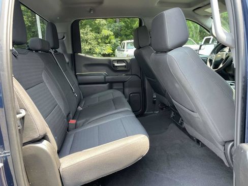 Used 2022 Chevrolet Silverado 1500 Custom AWD/4WD image 18