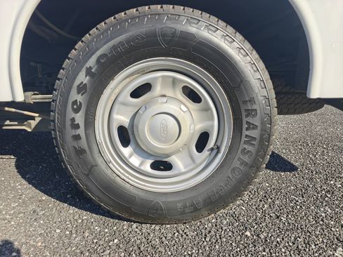 Used 2016 Ford F250 XL RWD image 24