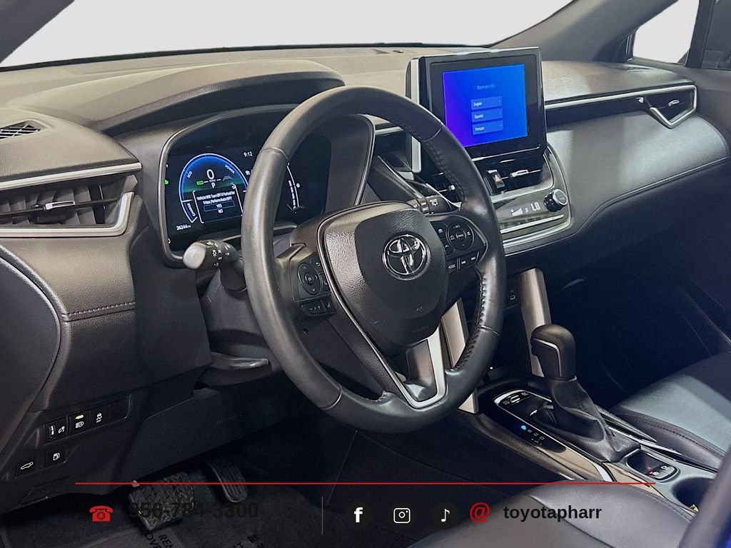 Used 2025 Toyota Corolla Cross AWD Hybrid w/ Convenience Package image 8