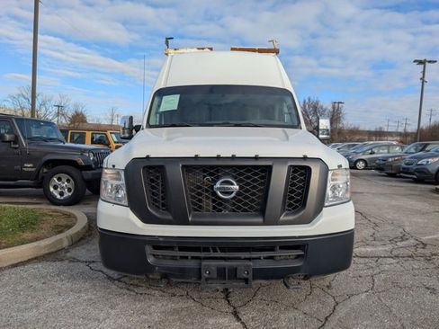 Used 2018 Nissan NV 2500 SV w/ Navigation Package image 2