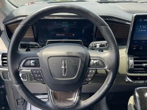 Used 2022 Lincoln Navigator L Black Label image 14
