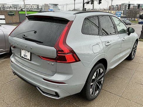 New 2026 Volvo XC60 T8 Plus w/ Protection Package Premier AWD/4WD image 6
