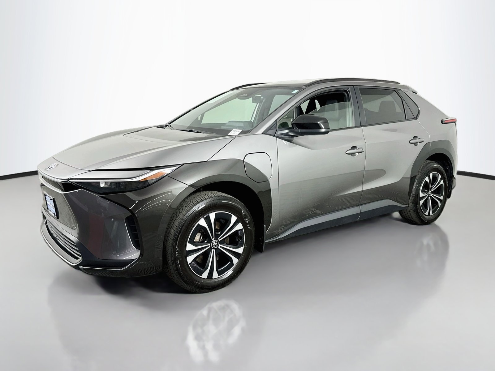 Certified 2023 Toyota bZ4X AWD image 3
