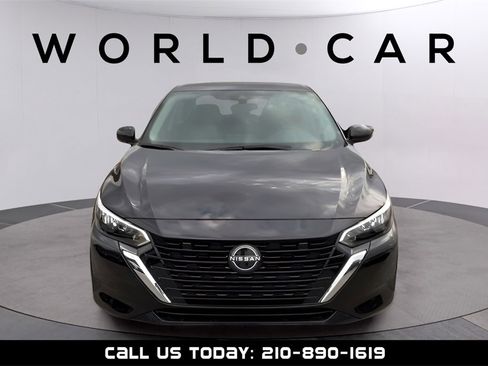 Used 2025 Nissan Sentra S image 2