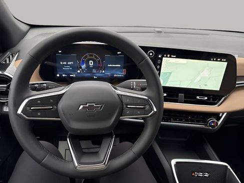 New 2026 Chevrolet Equinox ACTIV w/ Convenience Package III image 10