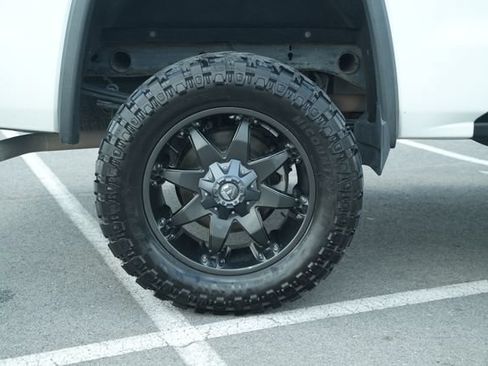 Used 2018 GMC Sierra 1500 SLT w/ All Terrain Package AWD/4WD image 46