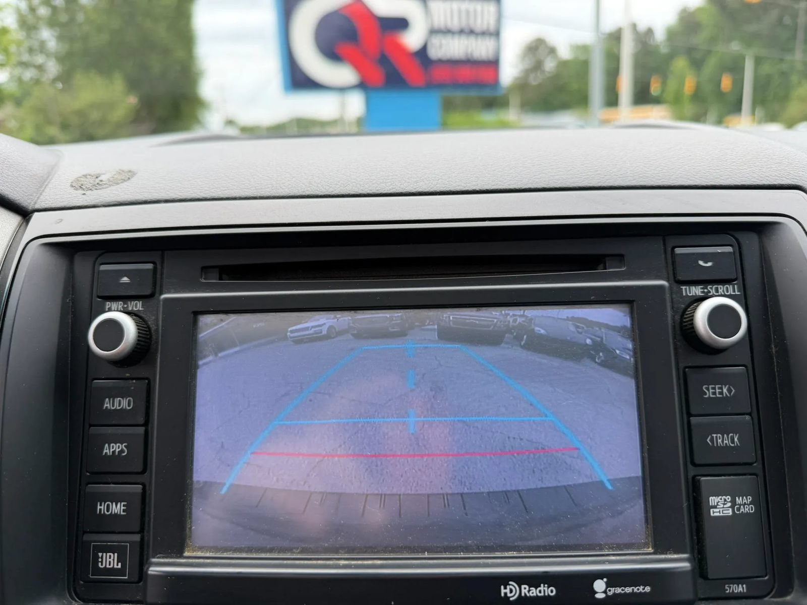 Used 2014 Toyota Sequoia Limited AWD/4WD image 10