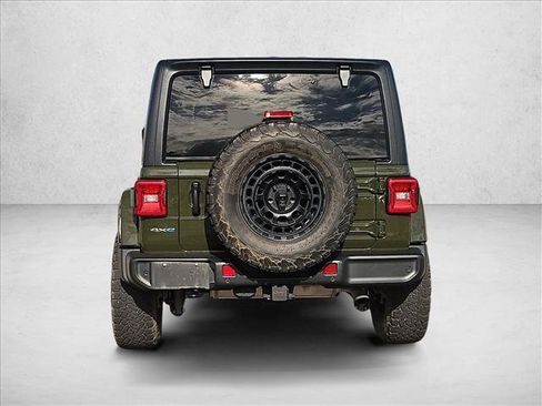 Used 2021 Jeep Wrangler Unlimited Sahara w/ Cold Weather Group AWD/4WD image 7