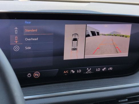 Used 2025 Buick Envision Preferred AWD/4WD image 15