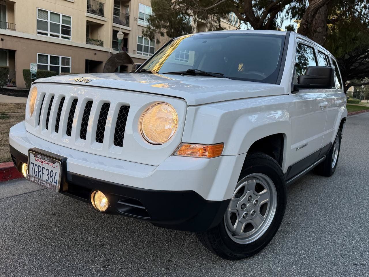 Used 2014 Jeep Patriot Sport w/ Power Value Group FWD image 15