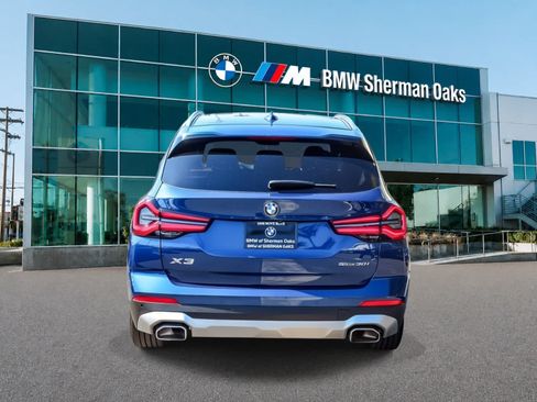 Certified 2024 BMW X3 sDrive30i w/ Convenience Package RWD image 5