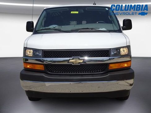 Used 2024 Chevrolet Express 2500 w/ Driver Convenience Package RWD image 6