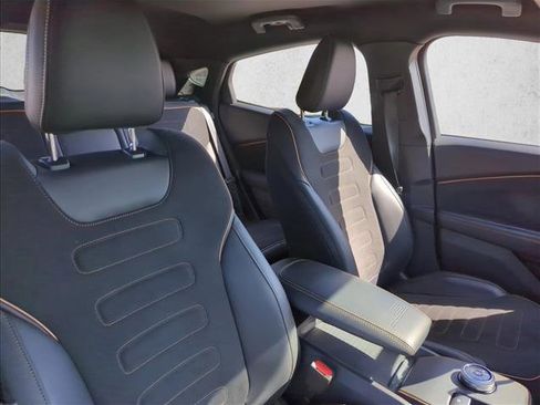 Certified 2021 Ford Mustang Mach-E GT image 27