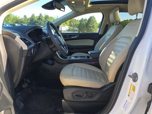 Used 2023 Ford Edge SEL w/ Convenience Package image 10
