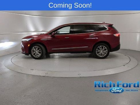 Used 2022 Buick Enclave Essence w/ Experience Buick Package image 5