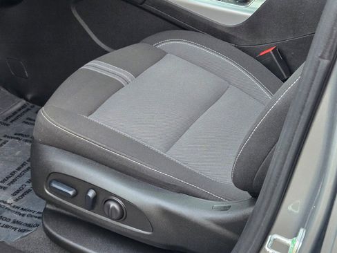 Certified 2024 Chevrolet Blazer LT w/ Convenience Package image 22