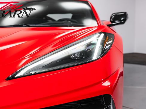 Used 2020 Chevrolet Corvette Stingray Preferred Cpe w/ 2LT Preferred Equipment Group RWD image 17