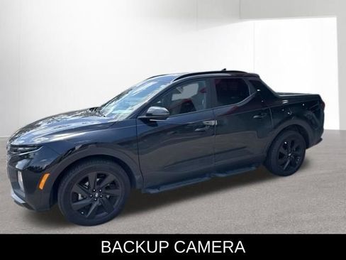 Used 2023 Hyundai Santa Cruz Night AWD/4WD image 2