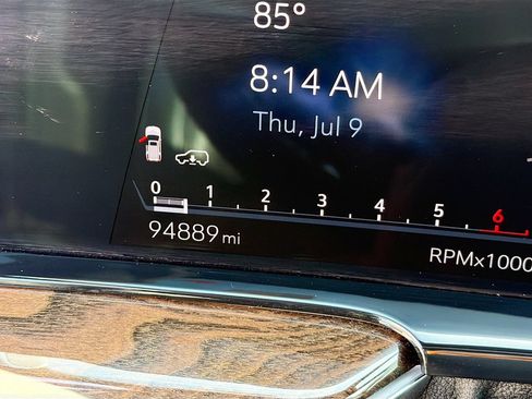Used 2021 Cadillac Escalade Sport Platinum AWD/4WD image 12