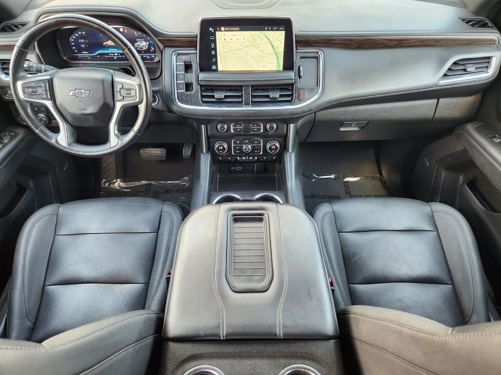 Used 2022 Chevrolet Tahoe Z71 w/ Luxury Package AWD/4WD image 35