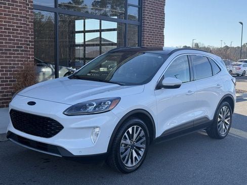 Used 2020 Ford Escape Titanium w/ Titanium Premium Package 2.0 image 1