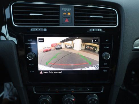 Used 2020 Volkswagen GTI SE FWD image 31