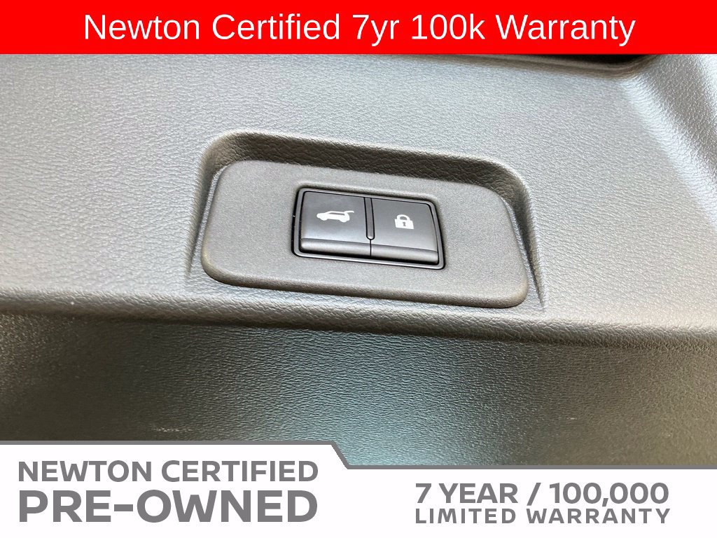 Used 2024 Nissan Rogue SV w/ SV Premium Package FWD image 21