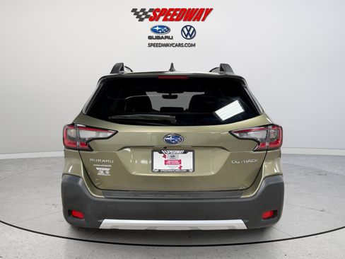 Certified 2025 Subaru Outback Limited image 6