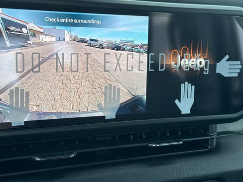 New 2026 Jeep Gladiator Sport image 17