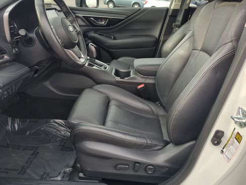 Used 2024 Subaru Outback Limited image 16