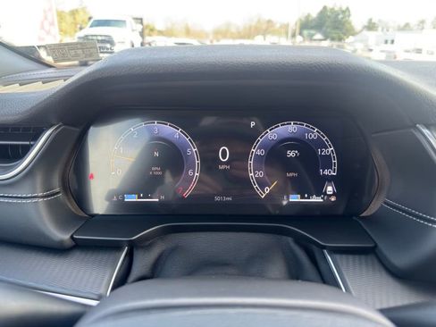 Used 2025 Jeep Grand Cherokee Altitude image 15