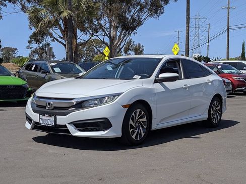 Used 2016 Honda Civic EX image 5