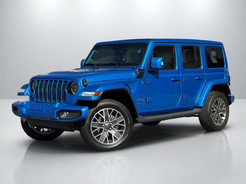 Used 2023 Jeep Wrangler Unlimited Sahara AWD/4WD image 1