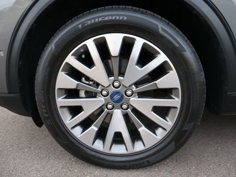 Used 2021 Ford Escape Titanium image 42