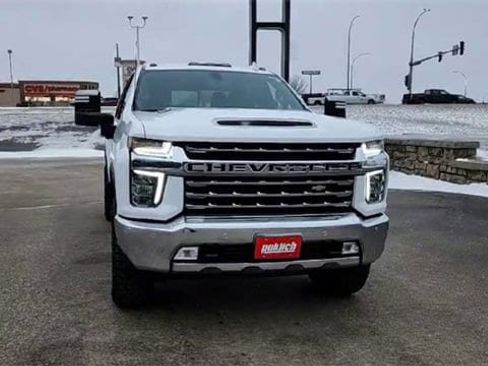 Used 2023 Chevrolet Silverado 2500 LTZ w/ LTZ Convenience Package image 3