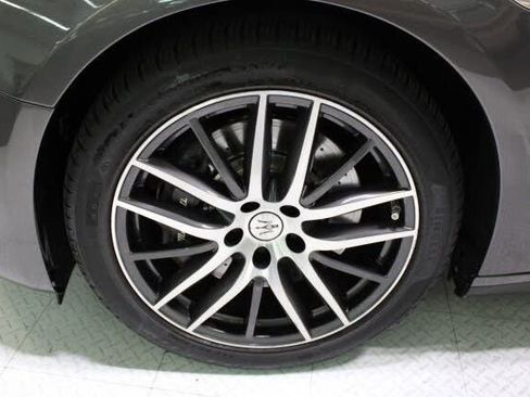 Used 2021 Maserati Ghibli S Q4 image 31