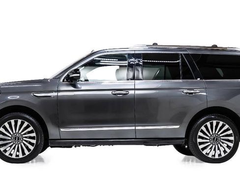 Used 2018 Lincoln Navigator Reserve w/ Technology Package image 6