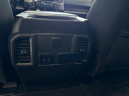 Used 2018 Ford F150 XLT w/ Equipment Group 302A Luxury AWD/4WD image 20