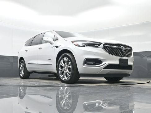 Used 2020 Buick Enclave Avenir AWD/4WD image 33