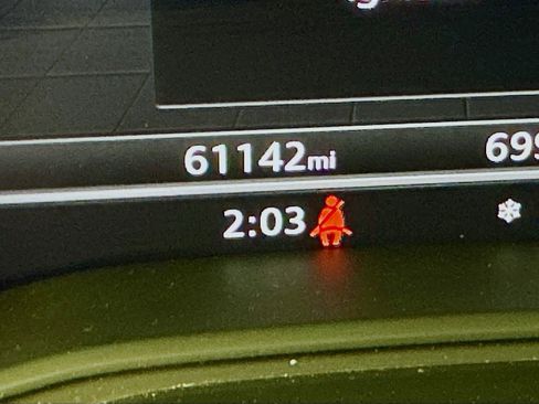 Used 2018 Audi Q5 2.0T Premium Plus w/ Premium Plus Package image 19