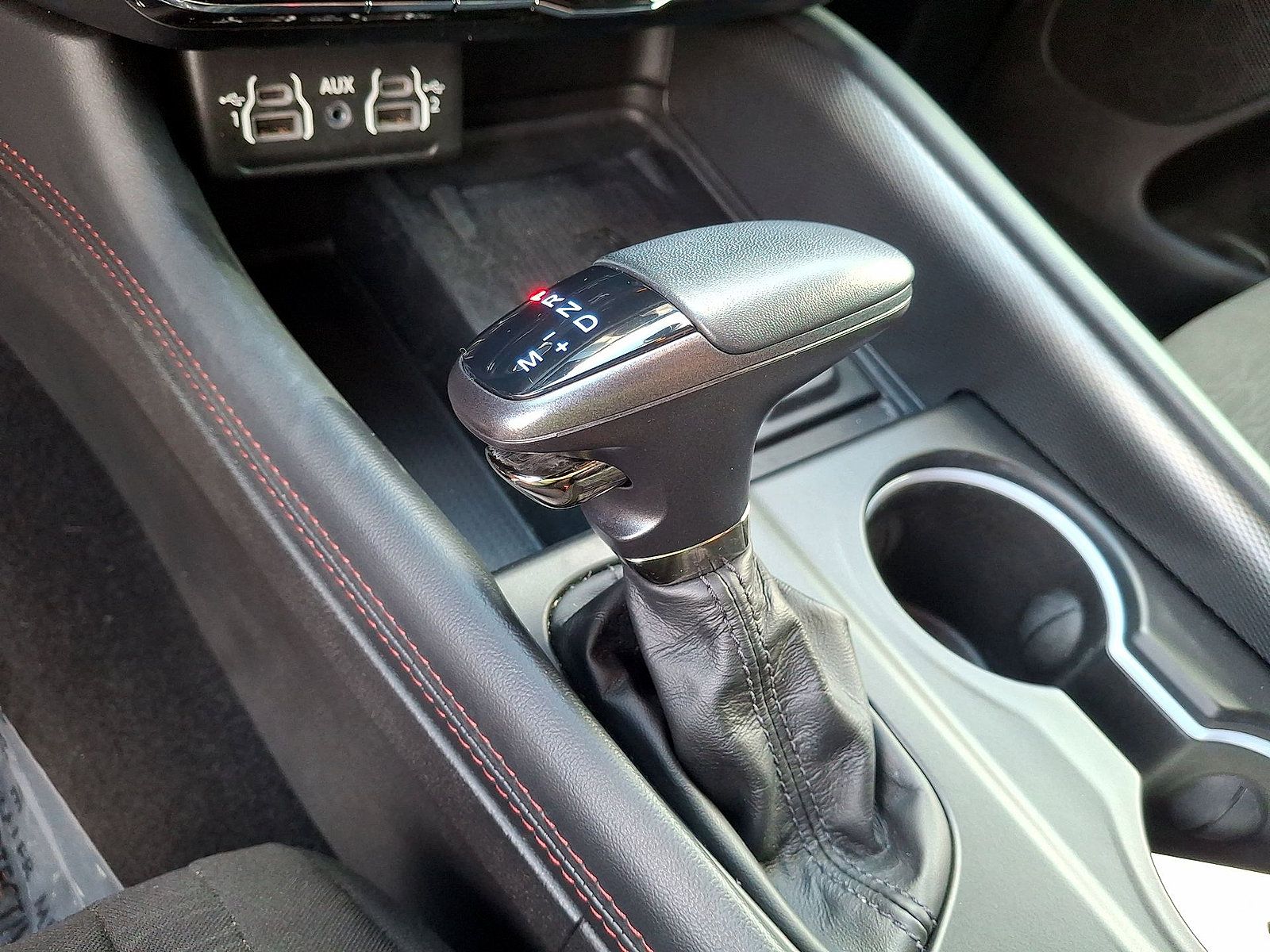 Used 2023 Dodge Durango R/T w/ Blacktop Package AWD/4WD image 12