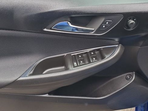 Used 2016 Chevrolet Cruze LT w/ Convenience Package FWD image 12