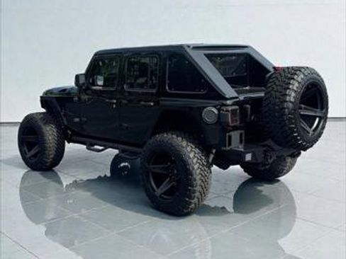 Used 2024 Jeep Wrangler Unlimited Sport image 5